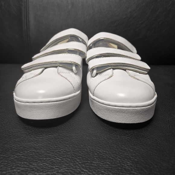 [NEW] Vionic Women's Size 8.5 White & Champagne (Gold) Velcro Sneakers - Picture 4 of 15